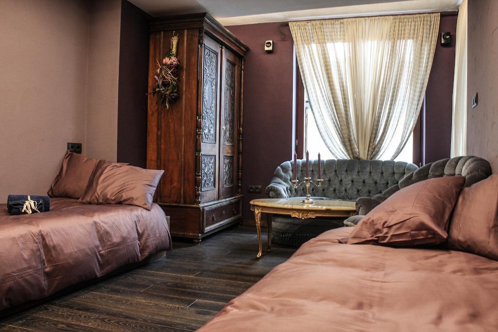 Le Rendezvous Apartment Veliko Tărnovo Rum bild
