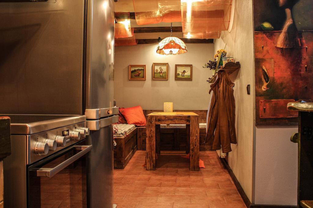 Le Rendezvous Apartment Veliko Tărnovo Rum bild